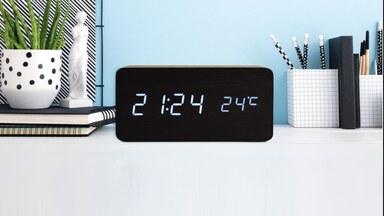 Hodiny a budíky Hodiny a budíky