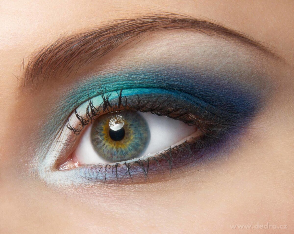 ŠTĚTEC NA MAKE-UP, z jemných mikrovláken