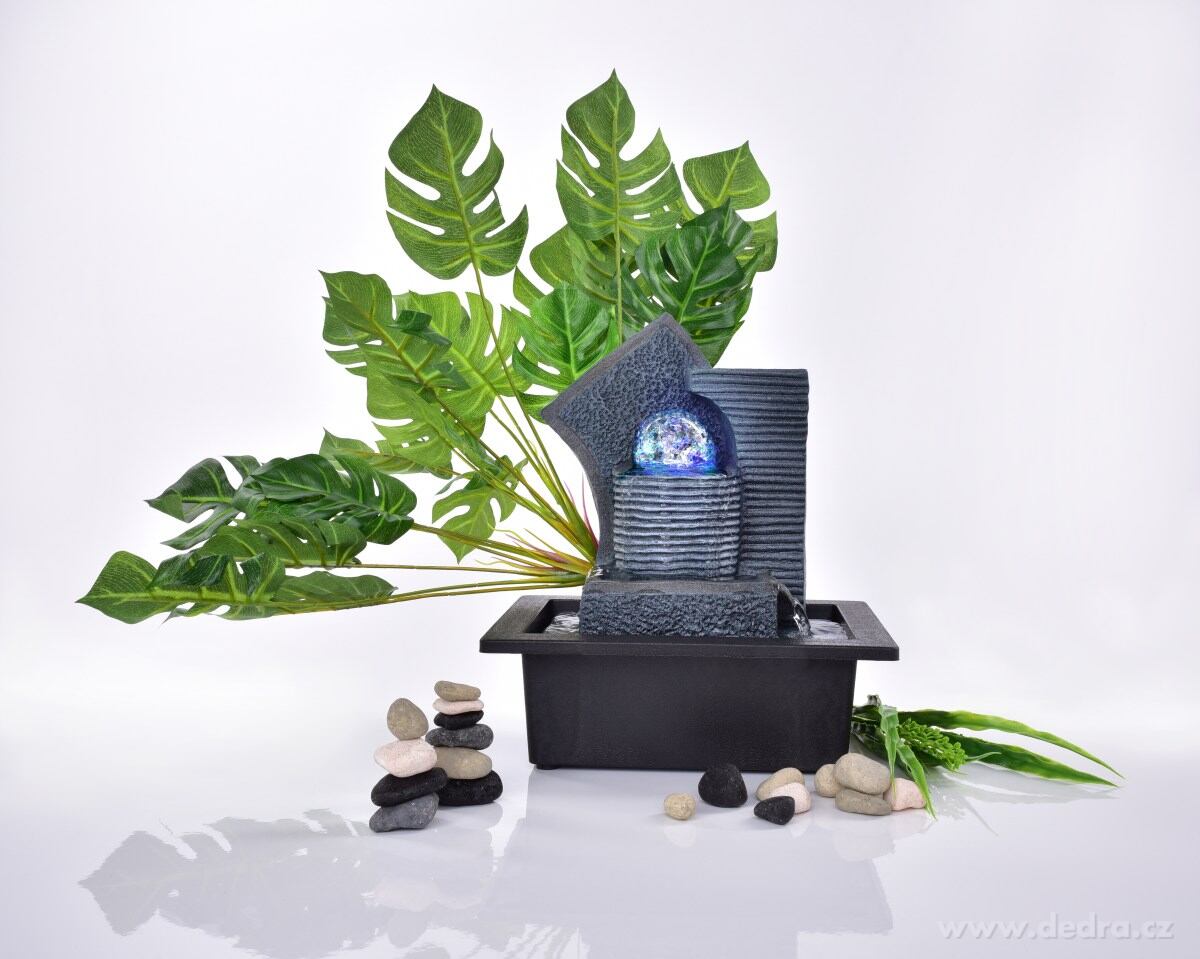 Kaskáda se zenovou koulí, pokojová fontána, s LED osvětlením