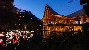 Hotel Lopesan Baobab v noci