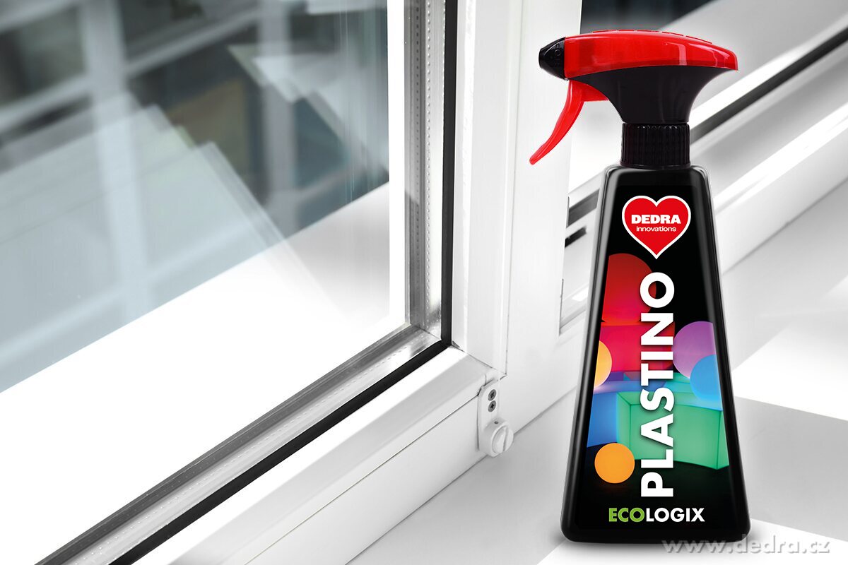 PLASTINO intenzívny penový čistič plastových povrchov