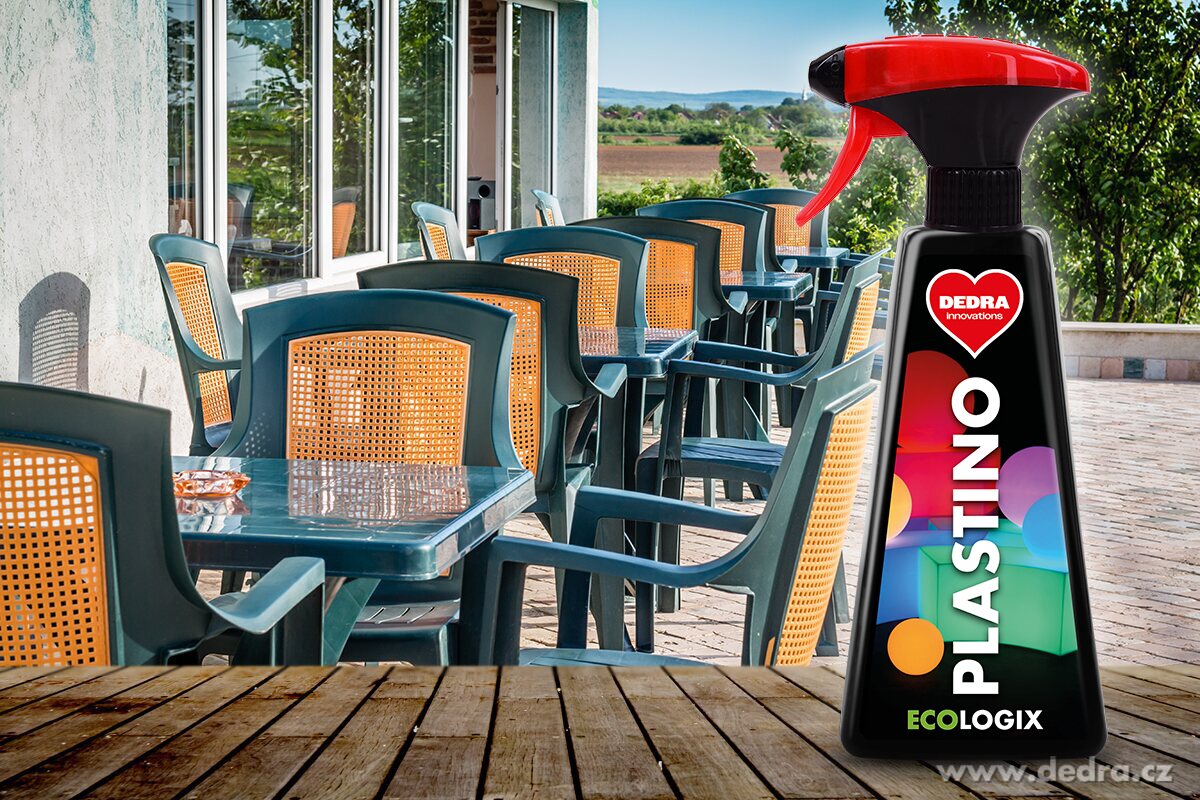 PLASTINO intenzívny penový čistič plastových povrchov