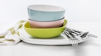 Talíře, misky a poháry