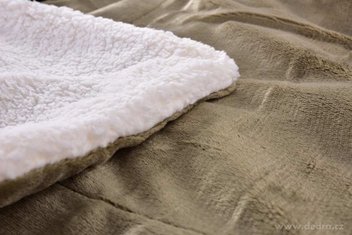 LAGOON DREAM | dvouvrstvá luxusní přikrývka 150 × 200 cm | LAGOON VELVET & hebká imitace beránka | khaki