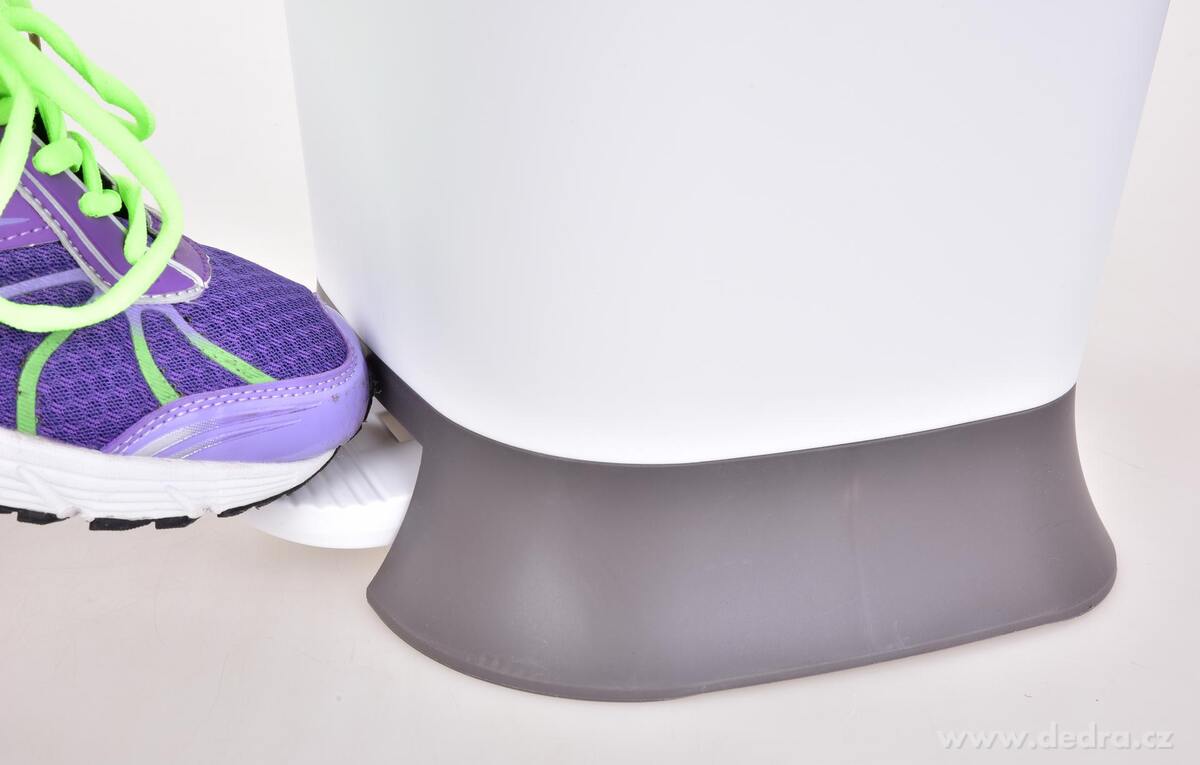 PRAKTIK | 11 L | nášlapný odpadkový koš s víkem bílý