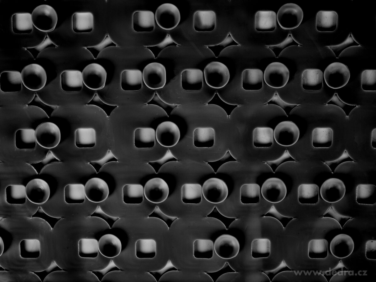 SPA | protiskluzová podložka do vany & sprchy | černá | 70 × 39 cm