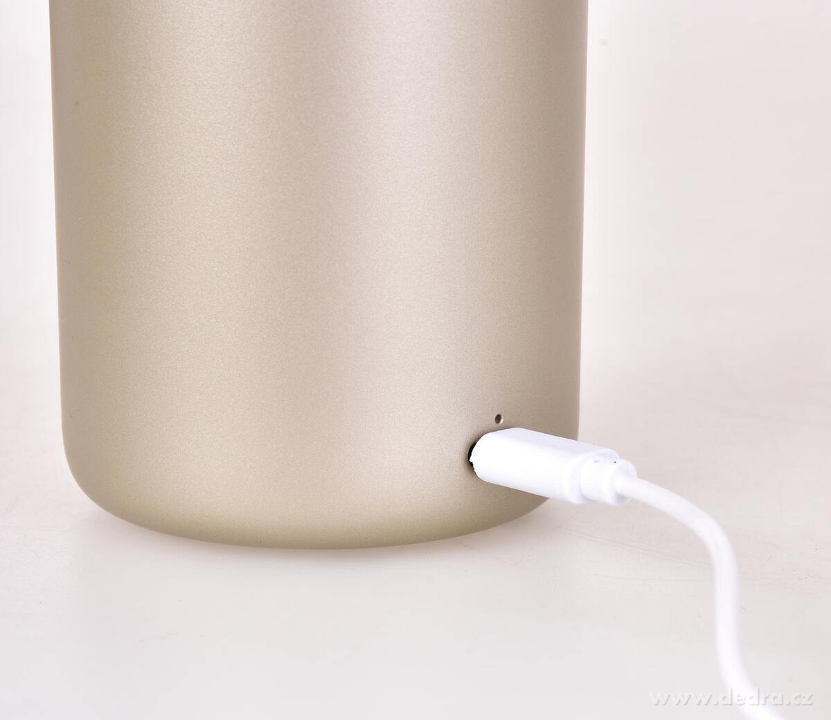 USB dobíjecí přenosný aromadifuzér PARFUMIA® s osvětlením a časovačem