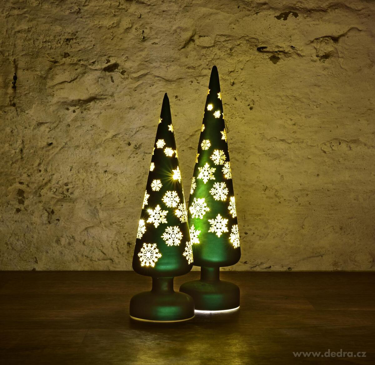 LESNÍ HVĚZDA | LED svítící stromeček | zelený | 31 cm
