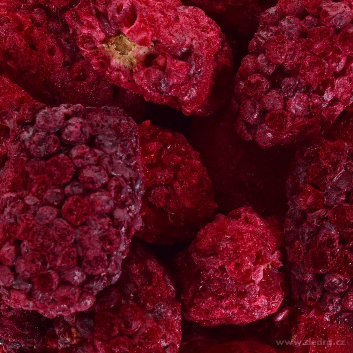 DIVOKÉ OSTRUŽINY - lyofilizované, celé ovocie sušené mrazom