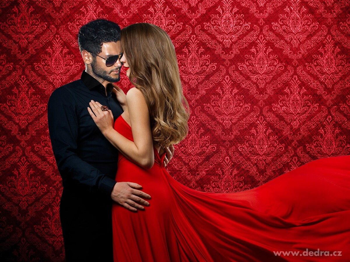 RED VELVET | dárková sada EDP + tělové mléko + sprchový gel | 1+2 ZDARMA