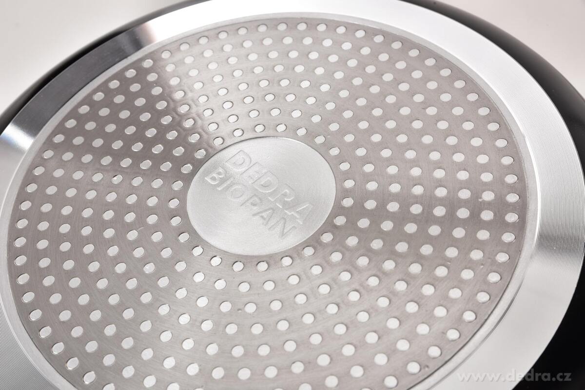 BIOPAN® | robustní hrnec s nepřilnavým povrchem a poklicí | Ø 28 cm | 6 L