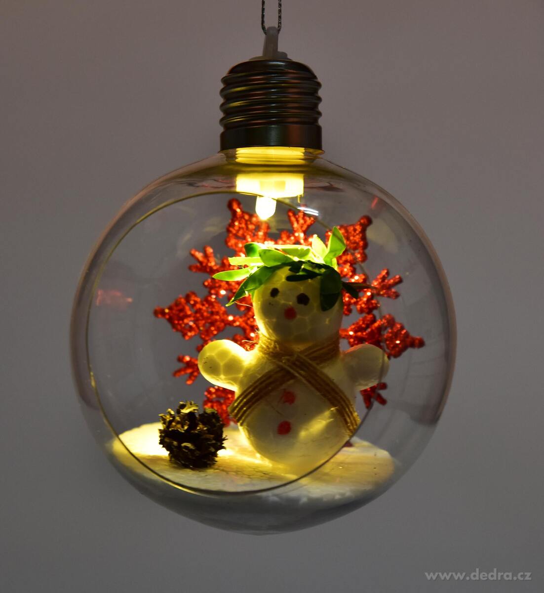 SNĚHULÁK V KOUZELNÉ KOULI | sada 2 ks LED dekorace s vnitřní scénou | 8 cm